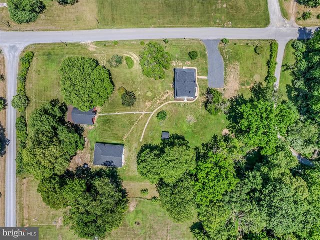 637 PERSIMMON LN, Shepherdstown, WV 25443