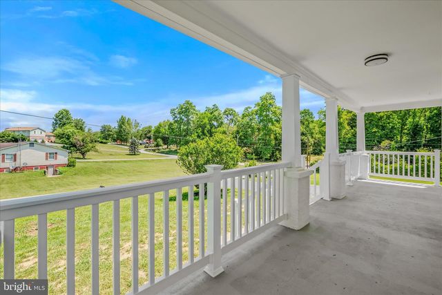 637 PERSIMMON LN, Shepherdstown, WV 25443