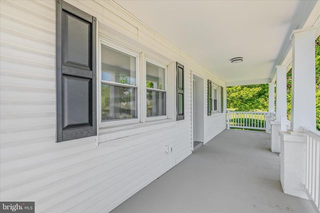 637 PERSIMMON LN, Shepherdstown, WV 25443