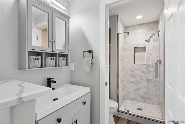 5580 S Lansing Way, Englewood, CO 80111