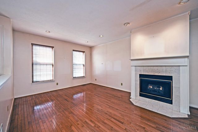 938 Weninger Circle, Cincinnati, OH 45203