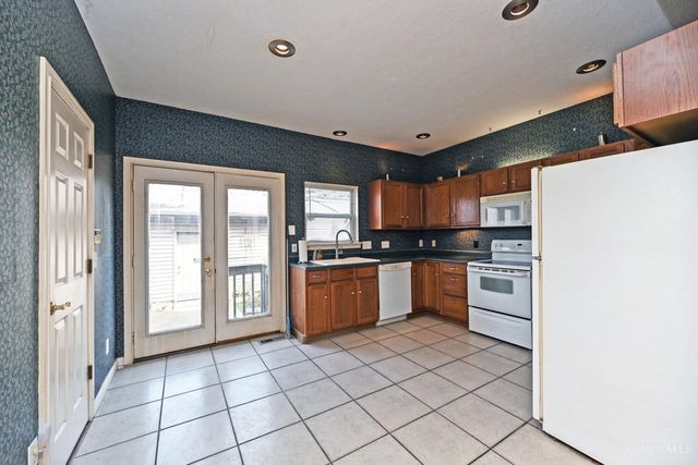 938 Weninger Circle, Cincinnati, OH 45203