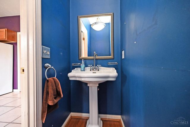 938 Weninger Circle, Cincinnati, OH 45203