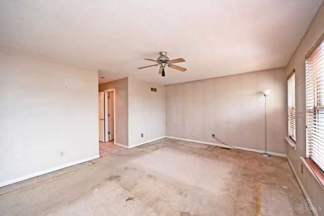 938 Weninger Circle, Cincinnati, OH 45203