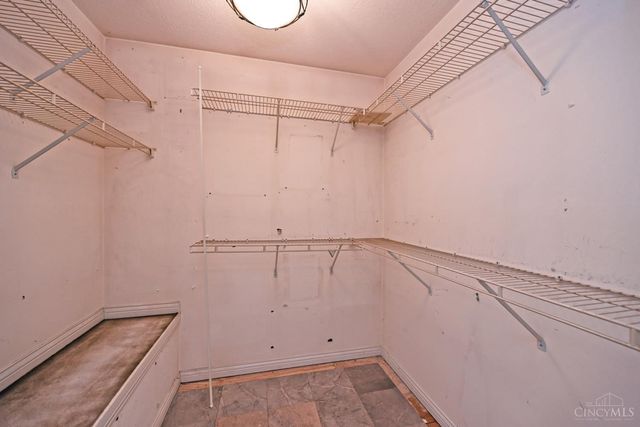 938 Weninger Circle, Cincinnati, OH 45203