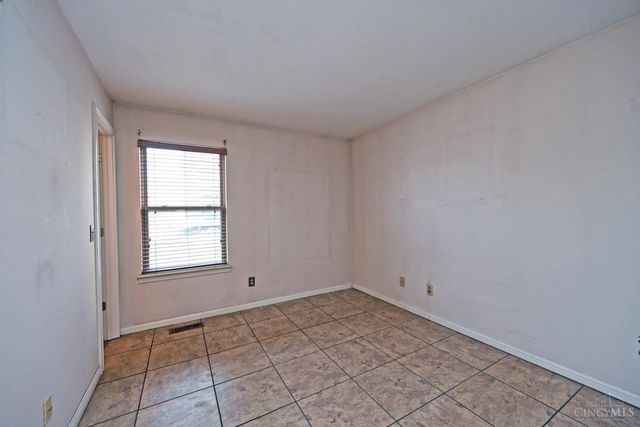 938 Weninger Circle, Cincinnati, OH 45203