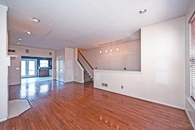 938 Weninger Circle, Cincinnati, OH 45203