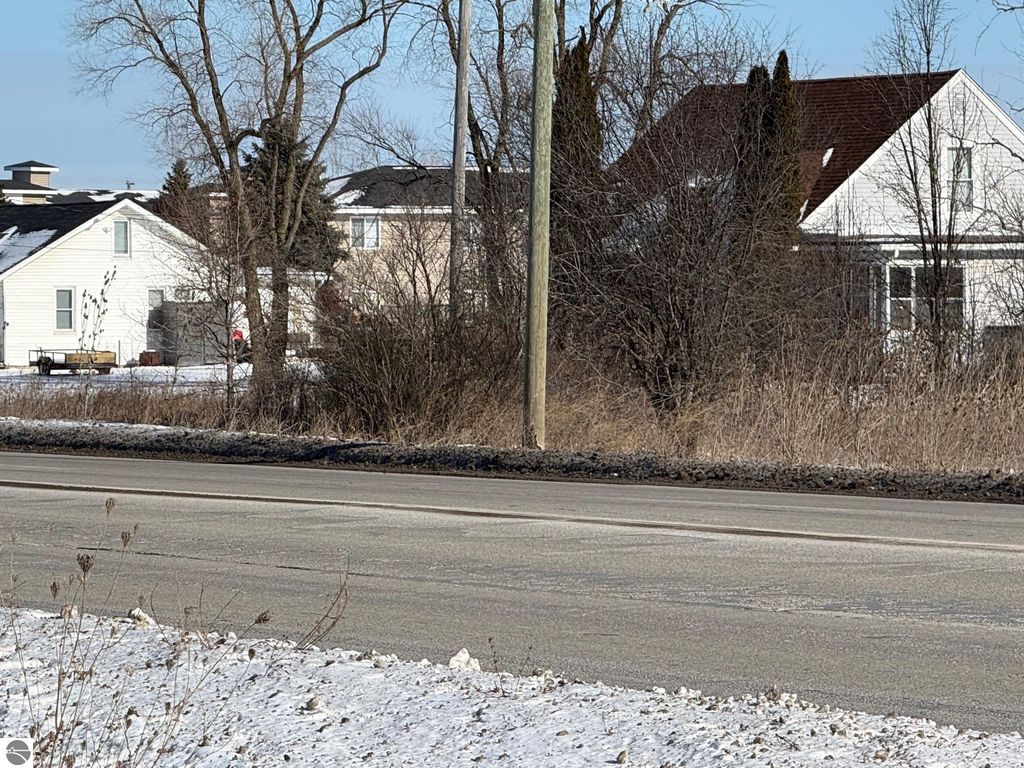 Image 2 of property listing at 4205 & 4173 S Isabella Road, Mt Pleasant, MI 48858