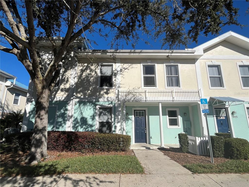 2013 GRAND OAK DRIVE, Kissimmee, FL 34744