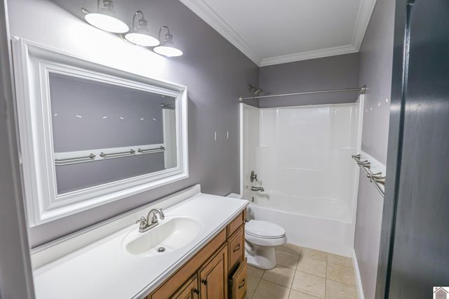 135 Wildcat Trace, Paducah, KY 42003