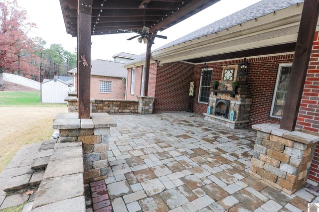 135 Wildcat Trace, Paducah, KY 42003