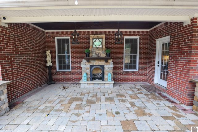 135 Wildcat Trace, Paducah, KY 42003