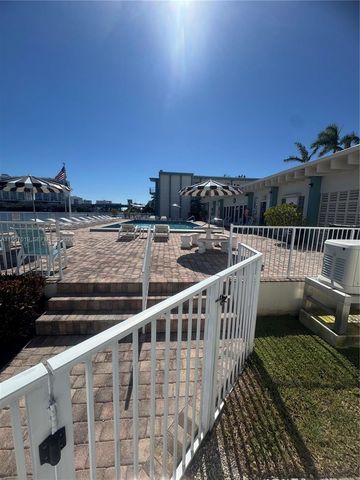 3923 NE 166th St N208, North Miami Beach, FL 33160