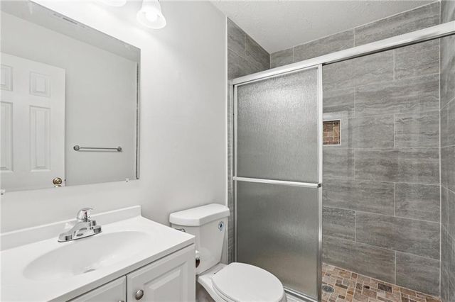 240 Plantation Glen Court, Johns Creek, GA 30022