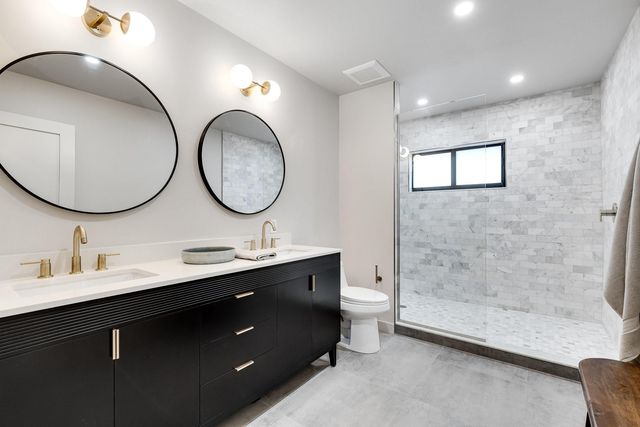 424 NE 2nd St, Pompano Beach, FL 33060