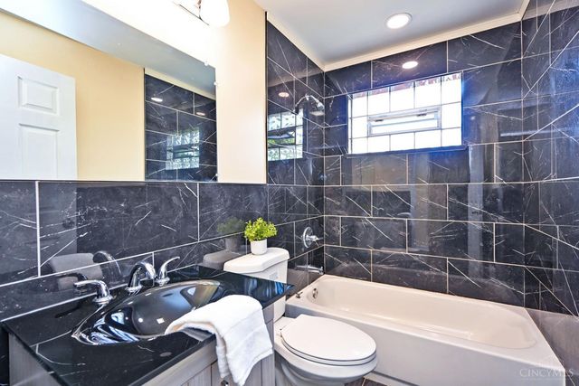 6555 Daly Road, Cincinnati, OH 45224