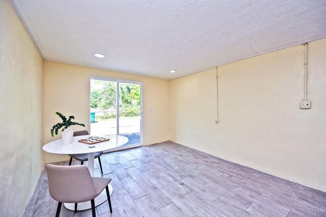 6555 Daly Road, Cincinnati, OH 45224
