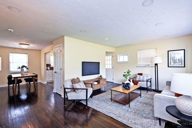 6555 Daly Road, Cincinnati, OH 45224