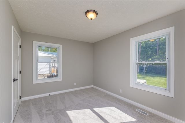 868 Cliffside Drive, New Carlisle, OH 45344