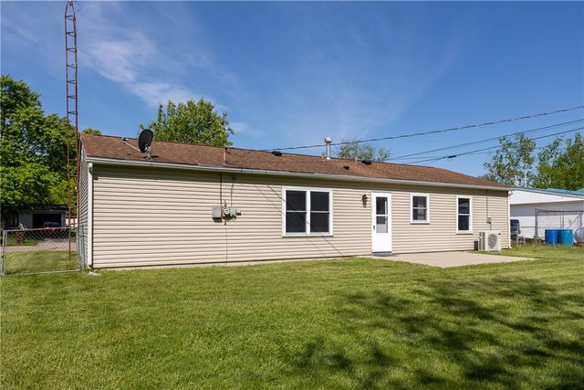 868 Cliffside Drive, New Carlisle, OH 45344