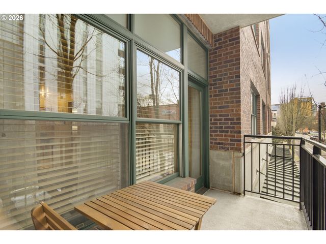 820 Nw 12th Ave 218, Portland, OR 97209