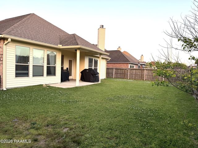 206 Arsenal Drive, Carencro, LA 70520