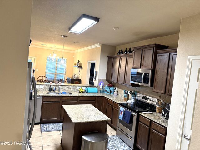 206 Arsenal Drive, Carencro, LA 70520
