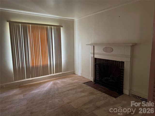 945 S Confederate Avenue, Rock Hill, SC 29730