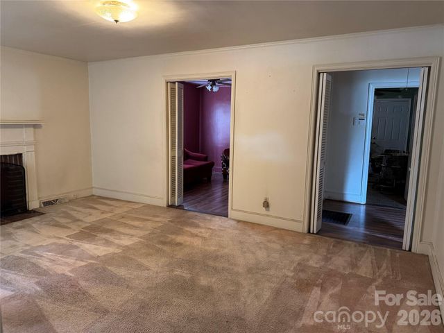 945 S Confederate Avenue, Rock Hill, SC 29730