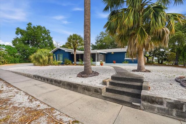 6301 11TH AVENUE S, Gulfport, FL 33707