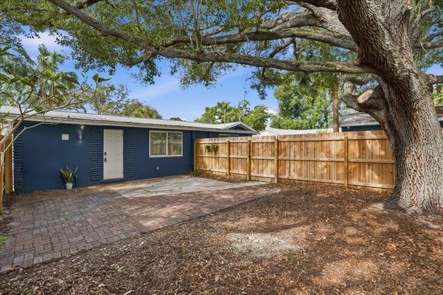 6301 11TH AVENUE S, Gulfport, FL 33707
