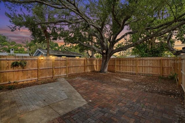 6301 11TH AVENUE S, Gulfport, FL 33707