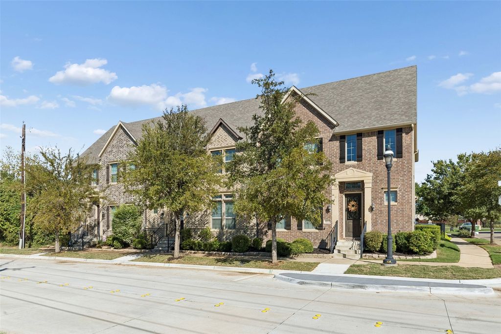 8209 Main Street, North Richland Hills, TX 76182 — photo 4