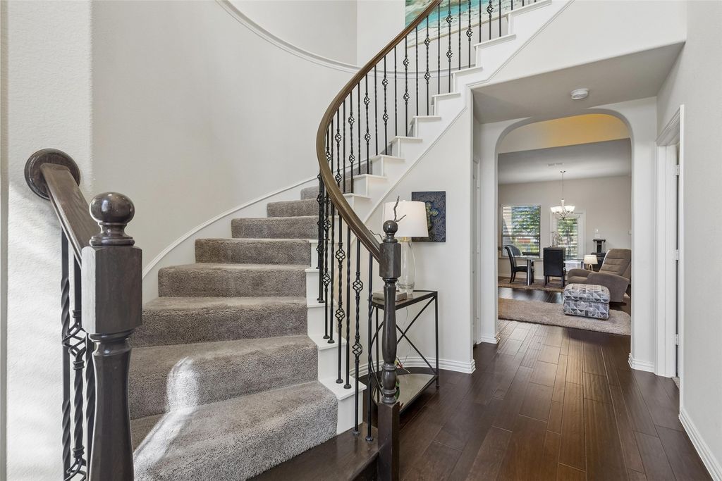 8209 Main Street, North Richland Hills, TX 76182 — photo 5