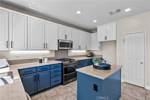 29908 Shadow, Castaic, CA 91384