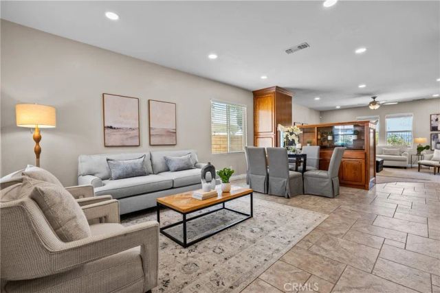 29908 Shadow, Castaic, CA 91384