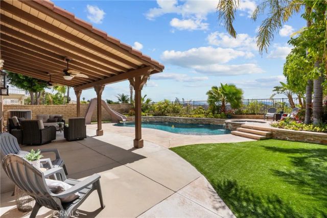 29908 Shadow, Castaic, CA 91384