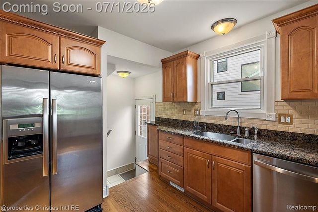 2209 Windemere Road, Birmingham, MI 48009