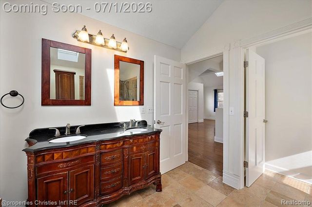 2209 Windemere Road, Birmingham, MI 48009