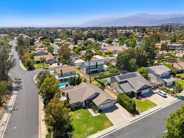 1057 Saint James Court, San Dimas, CA 91773