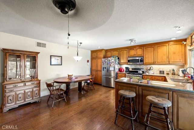 1057 Saint James Court, San Dimas, CA 91773