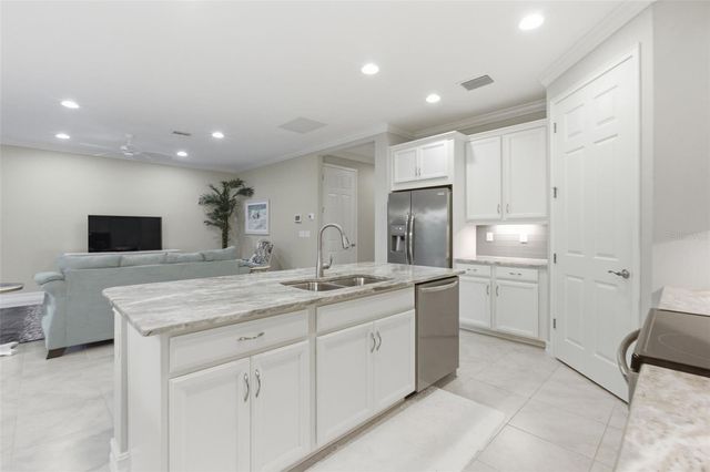 156 VENTOSA PLACE, Nokomis, FL 34275