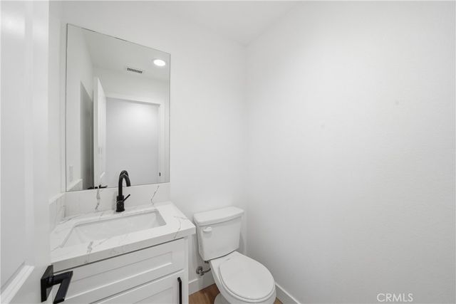 18090 Hinton Street, Hesperia, CA 92345