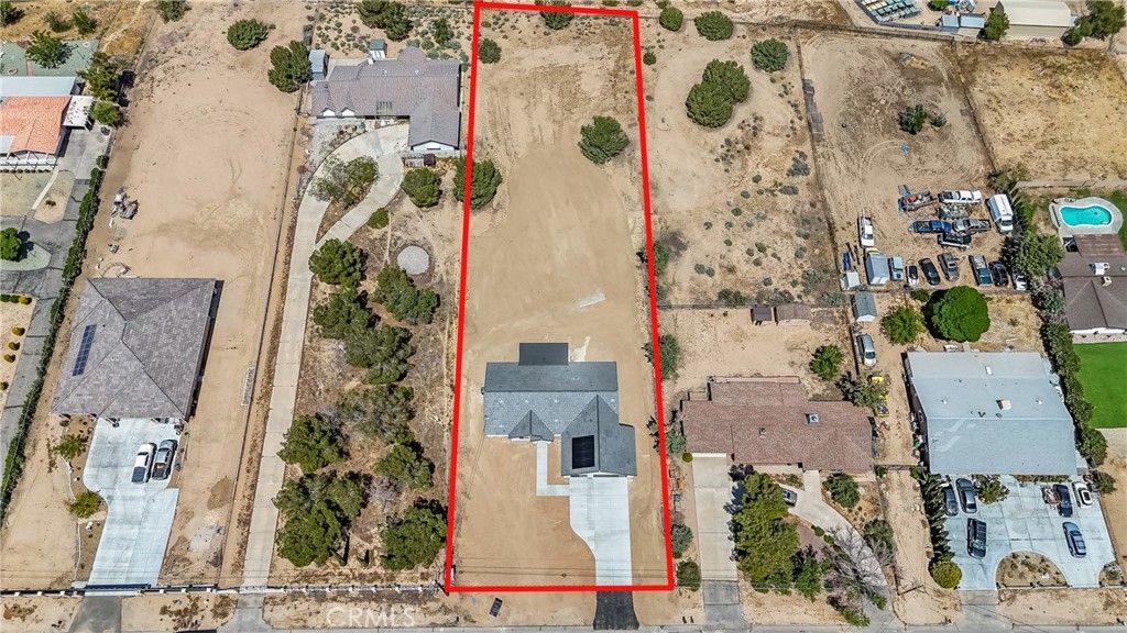 Image 6 of property listing at 18090 Hinton Street, Hesperia, CA 92345