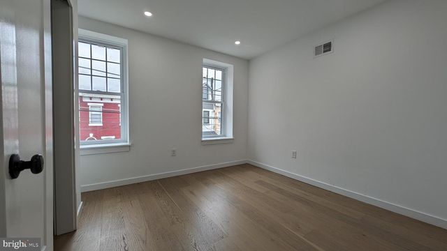 2232 N MASCHER ST, Philadelphia, PA 19133
