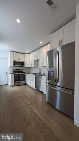 2232 N MASCHER ST, Philadelphia, PA 19133