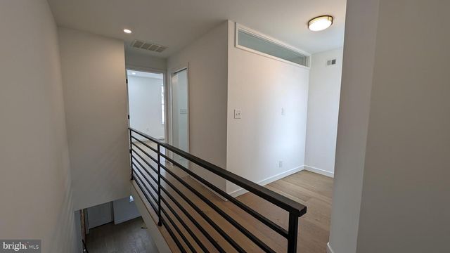 2232 N MASCHER ST, Philadelphia, PA 19133
