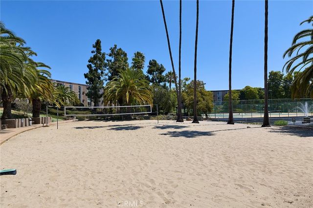 3050 Rue Dorleans 304, San Diego, CA 92110