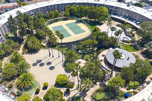 3050 Rue Dorleans 304, San Diego, CA 92110