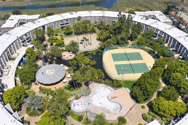 3050 Rue Dorleans 304, San Diego, CA 92110